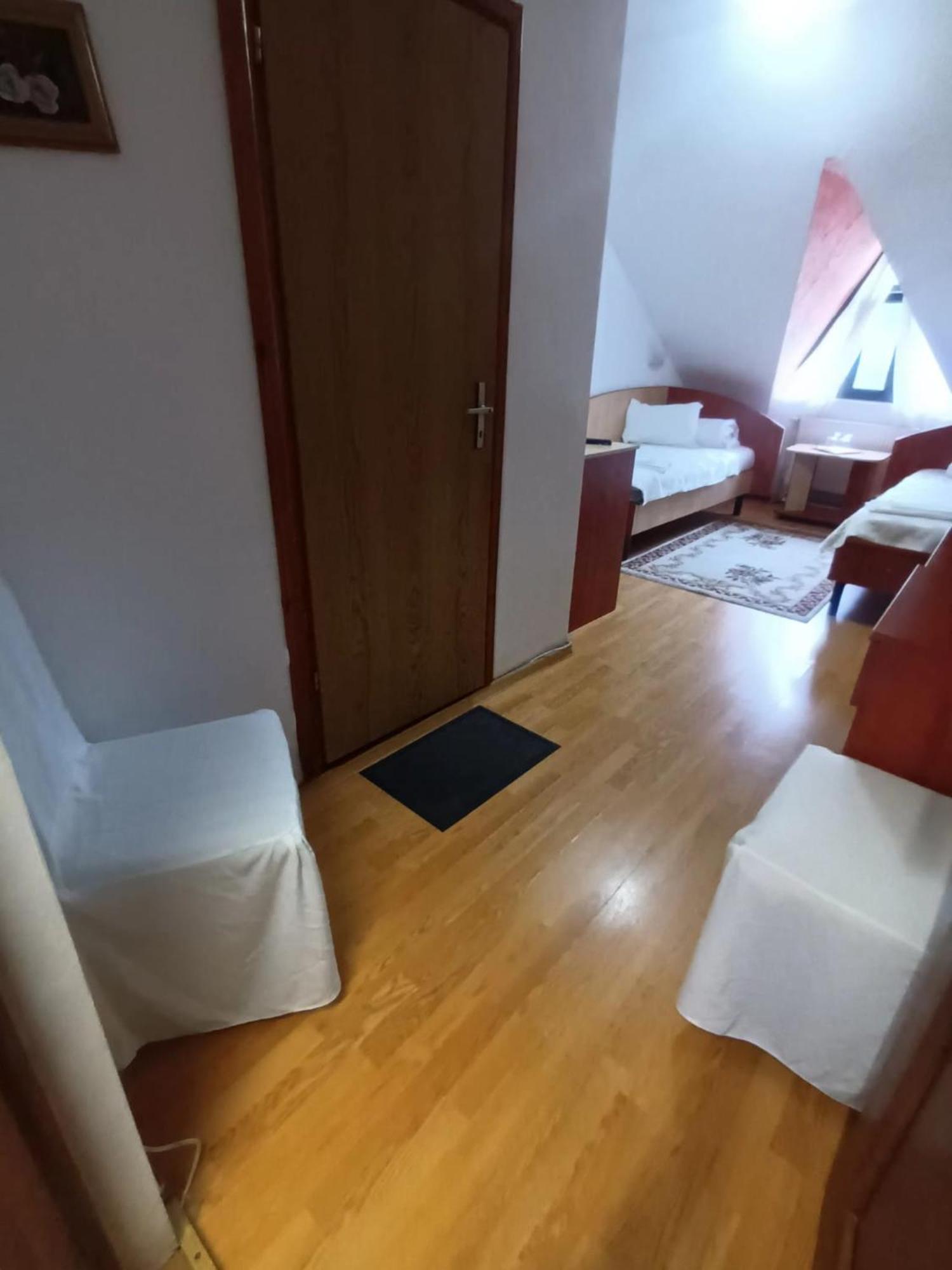 Casa Boiereasca Hotel Iasi Luaran gambar